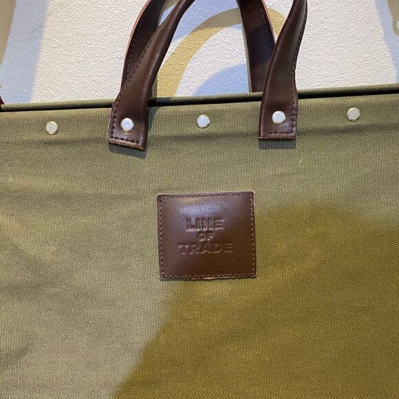 Line Of Trade - Weekender Bag Olive Green Canvas - Picture 3 of 12